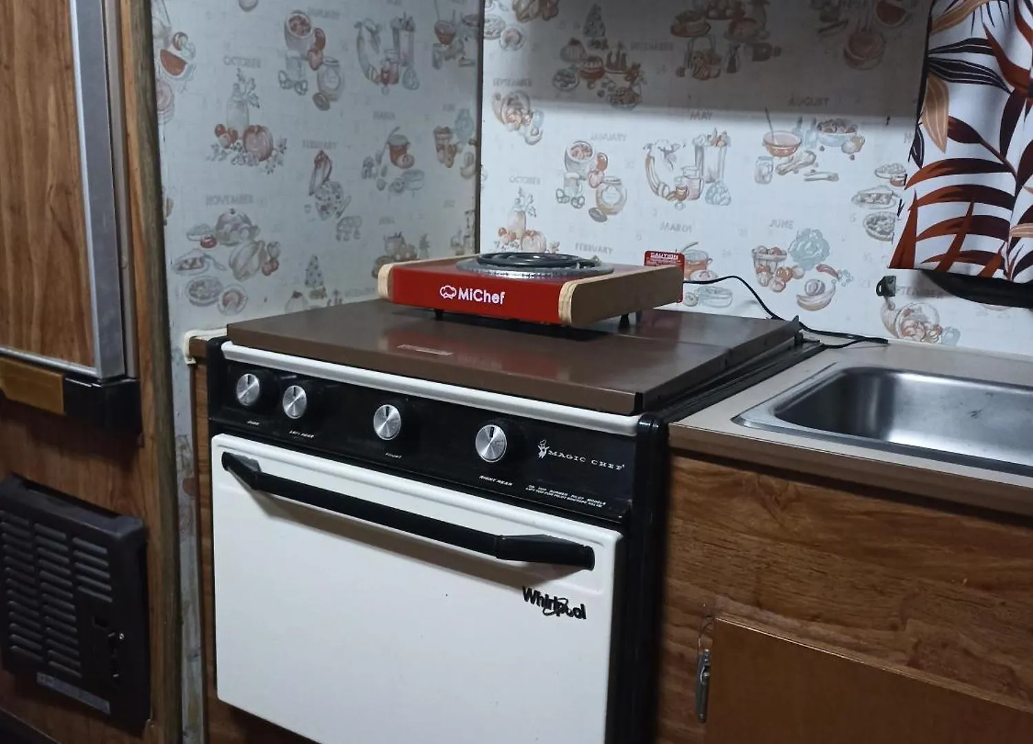 Peaceful And Cozy Camper In The City Center With Private Patio Кабо-Сан-Лукас